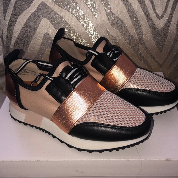 Steve Madden Other - Girl’s Sneaker